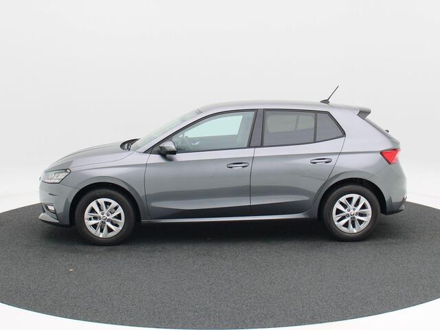 Skoda FABIA 1.0 TSi Selection | Digitaal Dashboard | CarPlay | LED-verlichting | Cruise Control | Airconditioning | Privacy Glass | 15 Inch | 1.861 Km!!