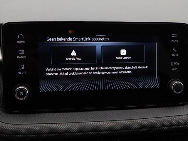 Skoda FABIA 1.0 TSi Selection | Digitaal Dashboard | CarPlay | LED-verlichting | Cruise Control | Airconditioning | Privacy Glass | 15 Inch | 1.861 Km!!