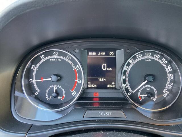 Skoda FABIA 1.0 TSI 95pk Clever · Navigatie · Clima · Apple/Android Car Play · Parkeersensoren ·