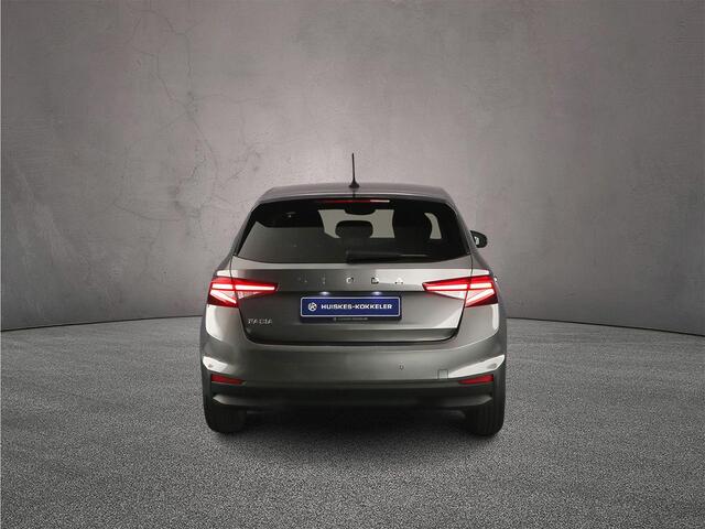 Skoda FABIA Selection 1.0 TSI 115pk DSG Automaat Cruise control, Parkeersensor achter, Stoelverwarming, LED koplampen, App connect, Airco, Stuurwiel verwarmd