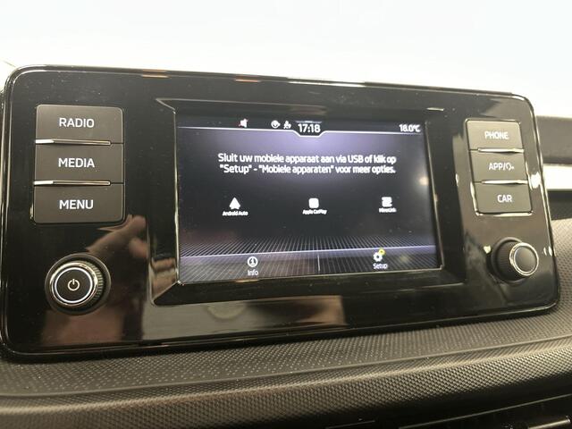 Skoda FABIA 1.0 TSI 95pk Ambition · Apple/Android Car Play · P-Sensoren · Cruise Control · Getint Glas · 15'' Inch · Garantie t/m 21-08-2027 of 100.000km