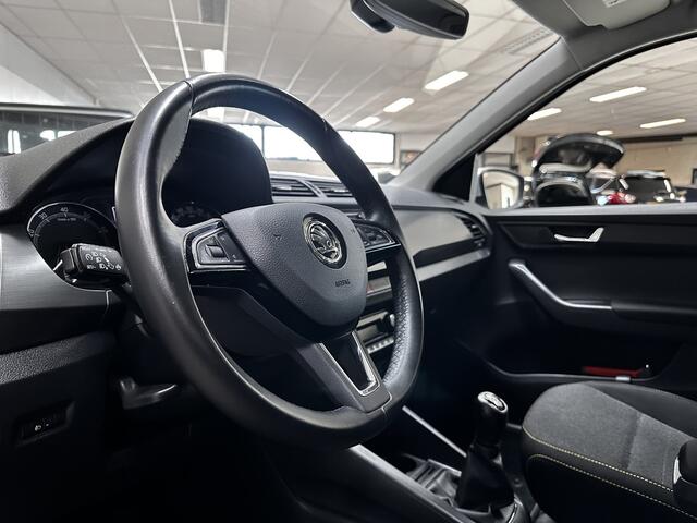 Skoda FABIA Combi 1.0 TSI Business Edition/ 16'' LMV/ Apple + Android/ DAB+/ Clima/ Cruise/ Elek. pakket/ Isofix/ Bluetooth/ Armsteun/ Multi. LEDER. Stuur/ Mistl./ PDC/ Extra getint glas/ Dakrails.