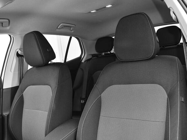 Skoda FABIA 1.0 TSI 110pk DSG Ambition · Apple/Android Car Play · Airco · P-Sensoren · Cruise Control · Getint Glas · 15'' Inch · Garantie t/m 17-10-2027 of 100.000km