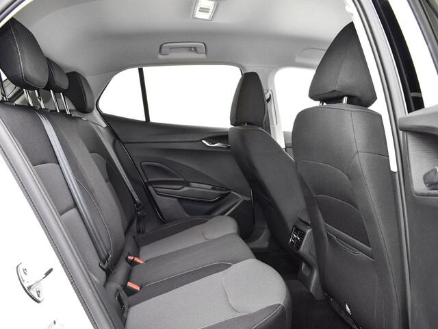 Skoda FABIA 1.0 TSI 110pk DSG Ambition · Apple/Android Car Play · Airco · P-Sensoren · Cruise Control · Getint Glas · 15'' Inch · Garantie t/m 17-10-2027 of 100.000km