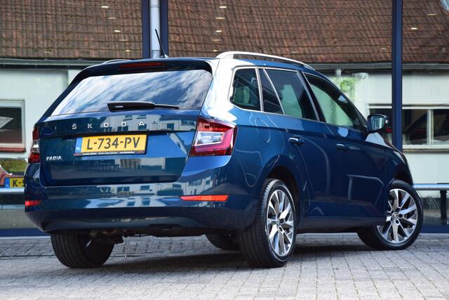 Skoda FABIA Combi 1.0 TSI 96PK Business Edition | Org. NL | BOVAG Garantie | Trekhaak | Cruise Control | 16'' Velgen | Apple Carplay/Android Auto | Airco | Parkeersensoren | DAB Radio |