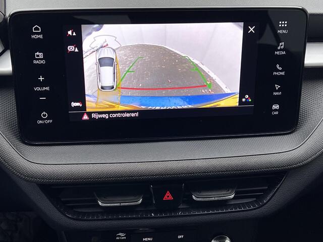 Skoda FABIA 1.0 TSI Business Edition DSG Automaat / Virtual Cockpit / Stoelverwarming / Navigatie / Apple Carplay Android /