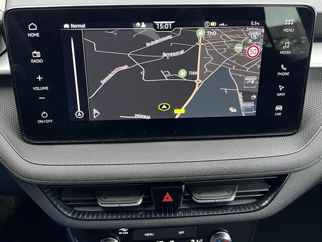 Skoda FABIA 1.0 TSI Business Edition DSG Automaat / Virtual Cockpit / Stoelverwarming / Navigatie / Apple Carplay Android /