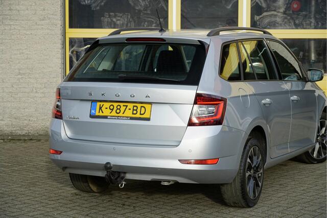 Skoda FABIA Combi 1.0 TSI Business Edition BJ2020 Lmv 16" | Led | Pdc | Navi | Trekhaak | App-Connect | Airco | Cruise control | Getint glas