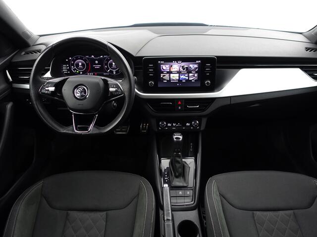 Skoda Kamiq 1.5 TSI ACT Business Editon+ Aut- RS Sport Interieur, Panoramadak, CarPlay, Xenon Led, Dynamic Select, Park Assist