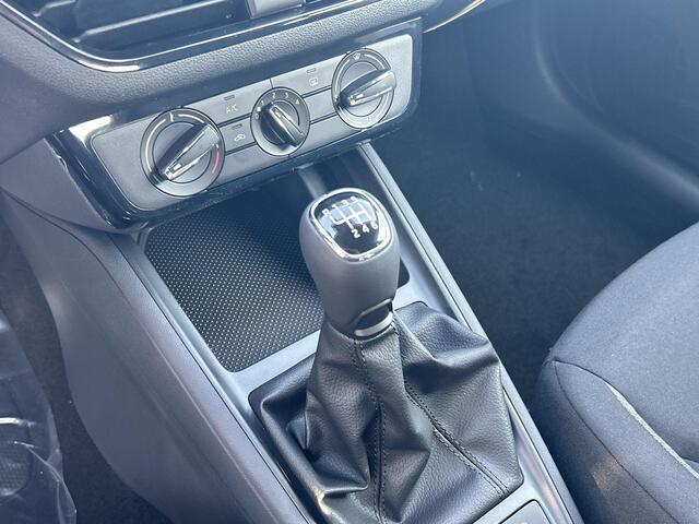 Skoda Kamiq Essence 1.0 TSI 85 kW / 115 PK SUV 6 versn. Hand Technology Pakket | 1500,- euro inruilpremie | Privatelease 359,- PER MAAND!!