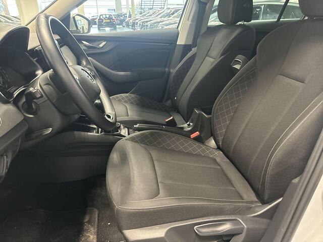 Skoda Kamiq 1.0 Tsi 110pk DSG Business Edition · Camera · Apple/Android Car Play · P-Sensoren · Cruise Control · Stoelverwarming · 16'' Inch · Garantie t/m 09-05-2027 of 120.000km