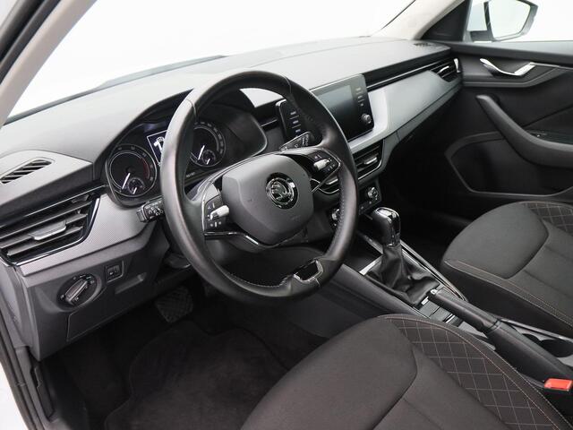 Skoda Kamiq 1.0 TSi 110 Pk Automaat Ambition | LED | Camera | Carplay | Parkeersensoren | Climate | Stoel Verwarming | Cruise | 16 Inch | 39.919 Km!!