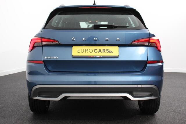 Skoda Kamiq 1.0 TSI 110 pk DSG Scoutline Dynamic | Navigatie | Apple Carplay/ Android Auto | Camera | Adaptive cruise control | Stoelverwarming | Wegklapbare trekhaak | LED-verlichting voor