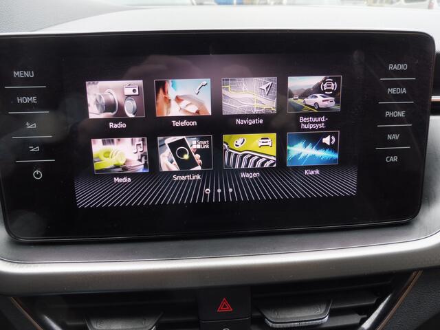 Skoda Kamiq 1.0 TSI Business Edition Full LED | LMV 17" | Adap cruise | Apple Carplay| NL auto | 1e eig.