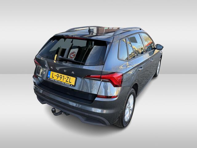 Skoda Kamiq 1.0 TSI Business Edition trekhaak parkeersensoren climatronic | Applecarplay/androidauto | 16 inch velgen | voorstoelen verwarmd | trekhaak |