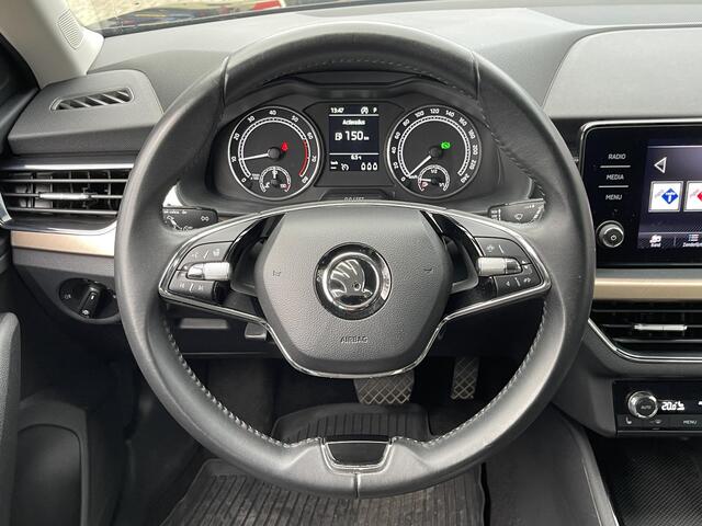 Skoda Kamiq 1.0 TSI Business Edition 16"/ Stoel + stuurverwarming/Keyless/Camera/Apple Carplay & Android Auto/PDC v+a/Climate