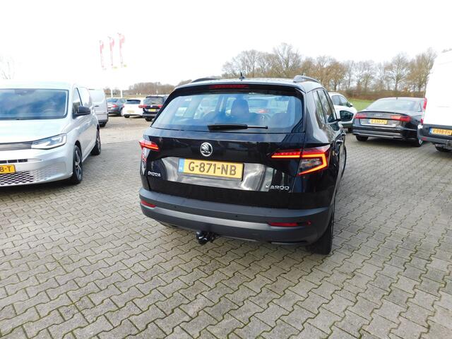 Skoda Karoq 1.0 TSI/DSG Ambition Business, Pdc, Trekhaak
