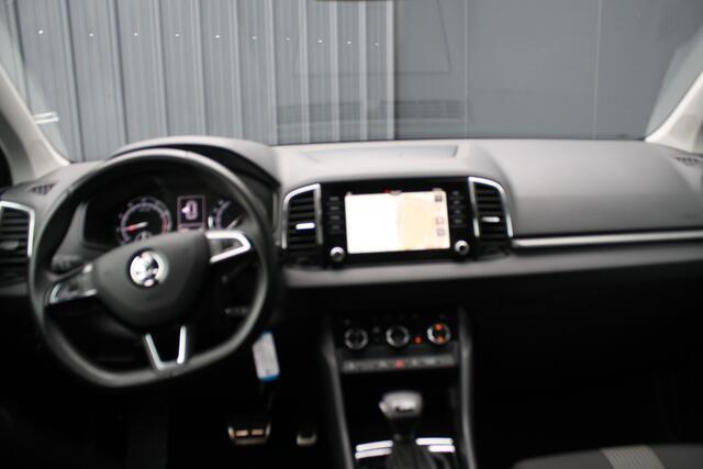 Skoda Karoq 1.0 TSI Ambition Business AUTOMAAT - RIJKLAAR - NAVIGATIE - CAMERA - TREKHAAK - 1e EIGENAAR