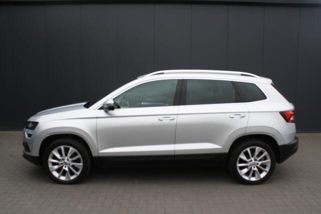 Skoda Karoq 1.0 TSI Ambition Business AUTOMAAT - RIJKLAAR - NAVIGATIE - CAMERA - TREKHAAK - 1e EIGENAAR