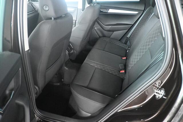 Skoda Karoq 1.0 TSI Style Automaat Clima Carplay Stoelverwarming Rijklaarprijs Inruil Mogelijk!