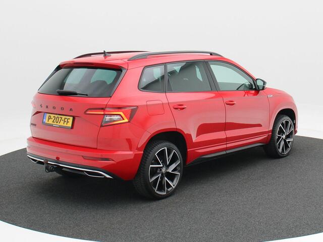 Skoda Karoq 1.5 TSi 150 Pk Automaat Sportline Business | Cruise Control | Climate Control | Stoelverwarming | Navigatie | Trekhaak | Camera | Carplay | 94863 Km!!