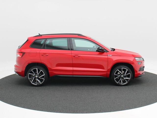 Skoda Karoq 1.5 TSi 150 Pk Automaat Sportline Business | Cruise Control | Climate Control | Stoelverwarming | Navigatie | Trekhaak | Camera | Carplay | 94863 Km!!