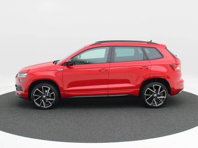 Skoda Karoq 1.5 TSi 150 Pk Automaat Sportline Business | Cruise Control | Climate Control | Stoelverwarming | Navigatie | Trekhaak | Camera | Carplay | 94863 Km!!