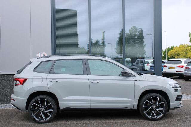 Skoda Karoq 1.5 TSI ACT Sportline Business 54DKM, VIRTUAL, DSG, 19INCH, STOELVERWARMING