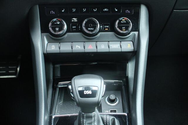 Skoda Karoq 1.5 TSI ACT Sportline Business 54DKM, VIRTUAL, DSG, 19INCH, STOELVERWARMING