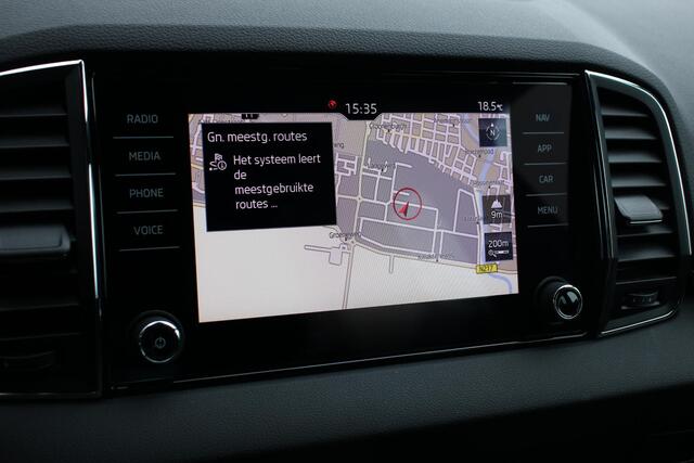 Skoda Karoq 1.5 TSI ACT Sportline Business 54DKM, VIRTUAL, DSG, 19INCH, STOELVERWARMING