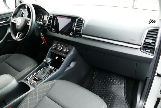 Skoda Karoq 1.5 150pk TSI ACT Style. Carplay/Android Navi, Stoelverw, 17"LMV, Haak 1500kg