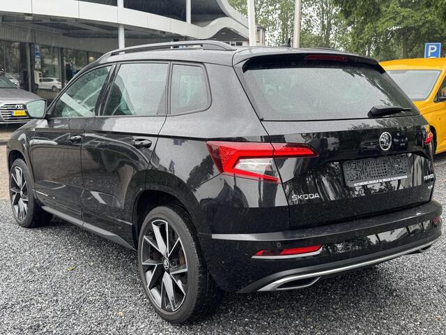 Skoda Karoq 1.5 TSI 150pk DSG 4x4 Sportline (Trekhaak,Camera,Navi,Carplay)