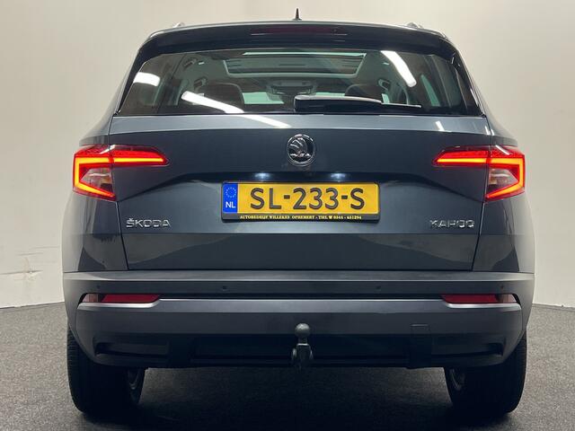 Skoda Karoq 1.5 TSI ACT Style Business | PANORAMADAK | TREKHAAK | KEYLESS | NAVIGATIE | STOEL-/STUURVERWARMING |