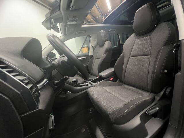 Skoda Karoq 1.5 TSI ACT Style Business | PANORAMADAK | TREKHAAK | KEYLESS | NAVIGATIE | STOEL-/STUURVERWARMING |
