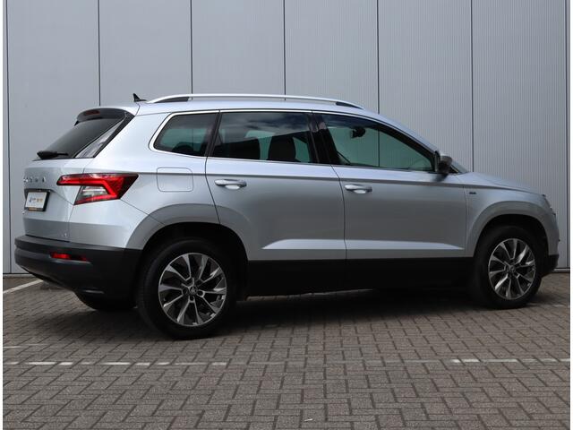 Skoda Karoq 1.5 TSI ACT Clever | Keyless | Navigatie | Voorruitverwarming