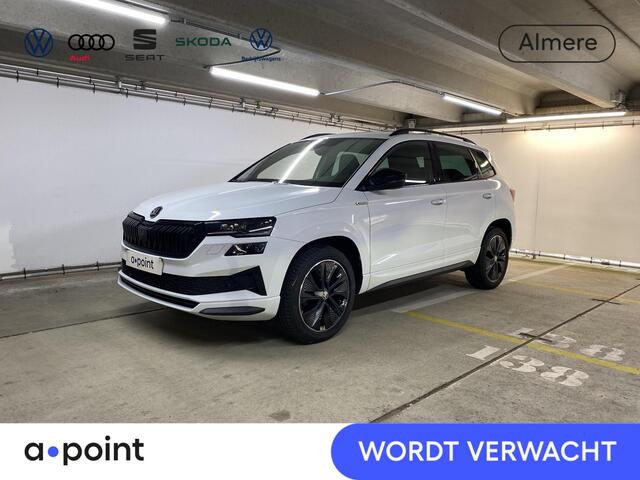 Skoda Karoq 1.5 TSI ACT Sportline Business 150 pk Automaat (DSG) | Navigatie | Parkeersensoren | Achteruitrijcamera | Apple Carplay/Android Auto | Matrix LED koplampen | Stoelverwarming v/a |