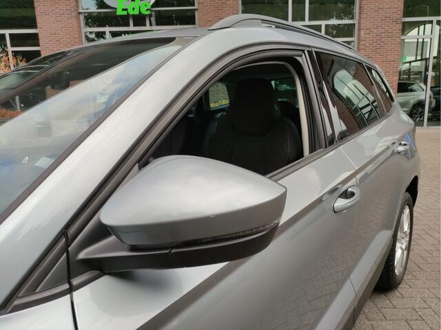 Skoda Karoq 1.0 TSI Business Edition 17Inch LMV - Parkeersensoren V+A - Getinte ruiten - NL auto