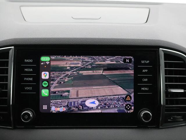 Skoda Karoq 1.5 TSI ACT 150 PK AUT. + APPLE CARPLAY | ANDROID | STOELVERWARMING