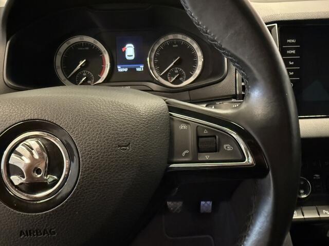 Skoda Karoq 1.5 TSI ACT St. Business ( Parkeercamera / Navi / Canton audio )