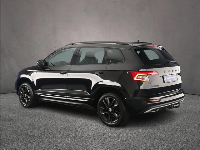 Skoda Karoq Sportline Business 1.5 TSI 150pk Trekhaak, Achteruitrijcamera, Cruise control, Navigatie, Stoelverwarming, LED koplampen, Parkeersensoren, Stuurwiel verwarmd