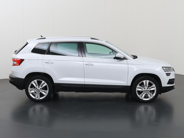Skoda Karoq 1.5 TSI ACT Style Business | Trekhaak Elektr. | Navigatie | Parkeercamera | Canton Sound | Cruise Control Adaptief |