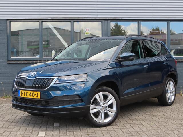 Skoda Karoq 1.5 TSI ACT Style DSG | stoelverwarming | full led | parkeersensoren voor + achter | DAB