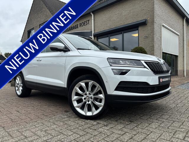 Skoda Karoq 1.5 TSI Style Business Automaat Trekhaak / Panoramadak / Full LED