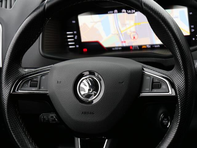 Skoda Karoq 1.5TSi SPORTLINE/ SIDE ASSIST/ ELEKT. KLEP/ CANTON AUDIO/ KEYLESS/ STEEL GRAY