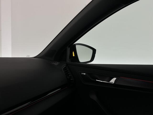 Skoda Karoq 1.5 TSI 150pk ACT Sportline Business Trekhaak Camera Keyless Dynaudio Virtual Cockpit Panoramadak