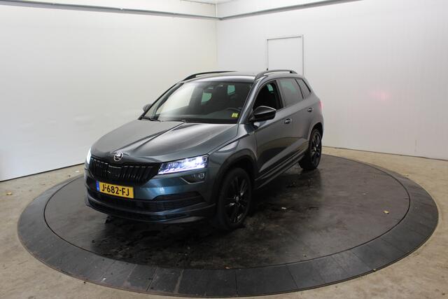 Skoda Karoq 1.5 TSI ACT Sportline Business Sport Stoelen Virtual Cockpit Camera Navi Stoelverwarming