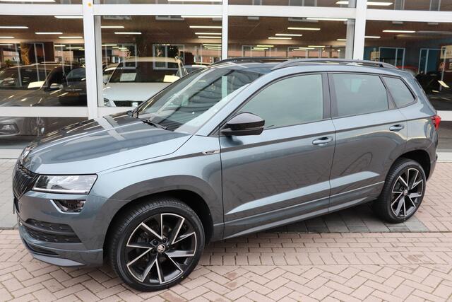 Skoda Karoq 1.5 TSI ACT Sportline Business Automaat. Panoramadak