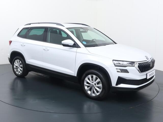 Skoda Karoq 1.5 TSI ACT Business Edition | 150 PK | Automaat | Trekhaak wegklapbaar | Elek. achterklep |