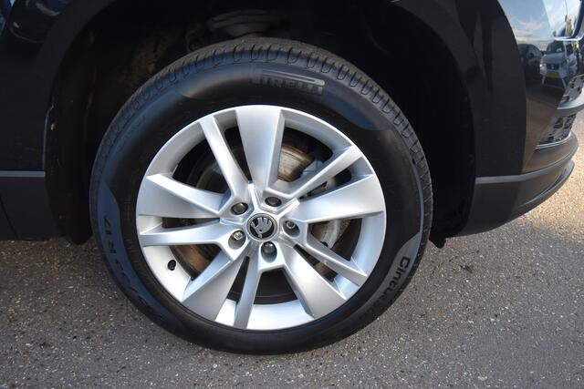 Skoda Karoq 1.5 TSI ACT Business Edition Plus , CLIMATR , CR CONTR , LED KOPL , A UITRIJ CAM , PDC V+A ,