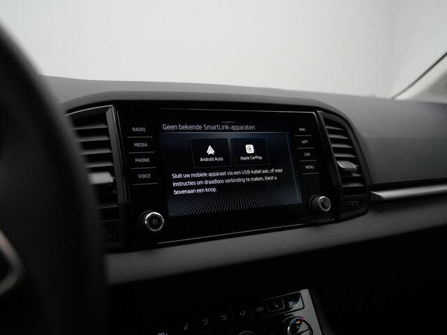 Skoda Karoq 1.5 TSI ACT 150 pk DSG Business Edition | Stuur-/stoelverwarming | Achteruitrijcamera | Carplay | Virtual Cockpit